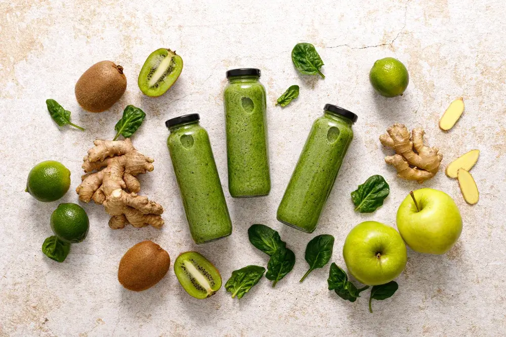 Green detox smoothie, fat burning drink