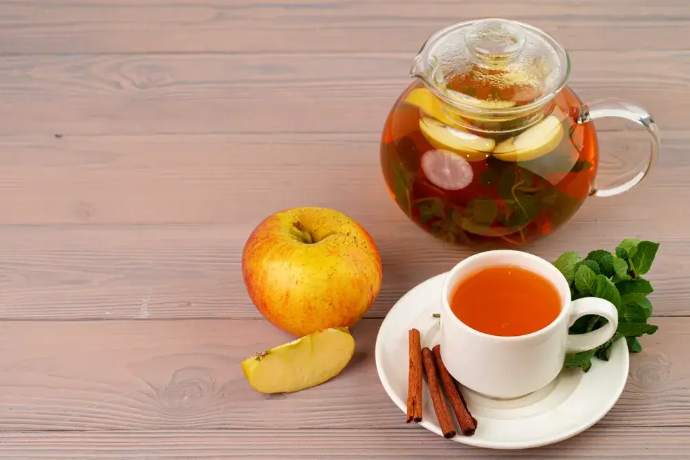 Apple tea with cinnamon