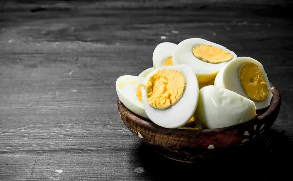 Eggs. A nutrient-rich food for weight loss. 