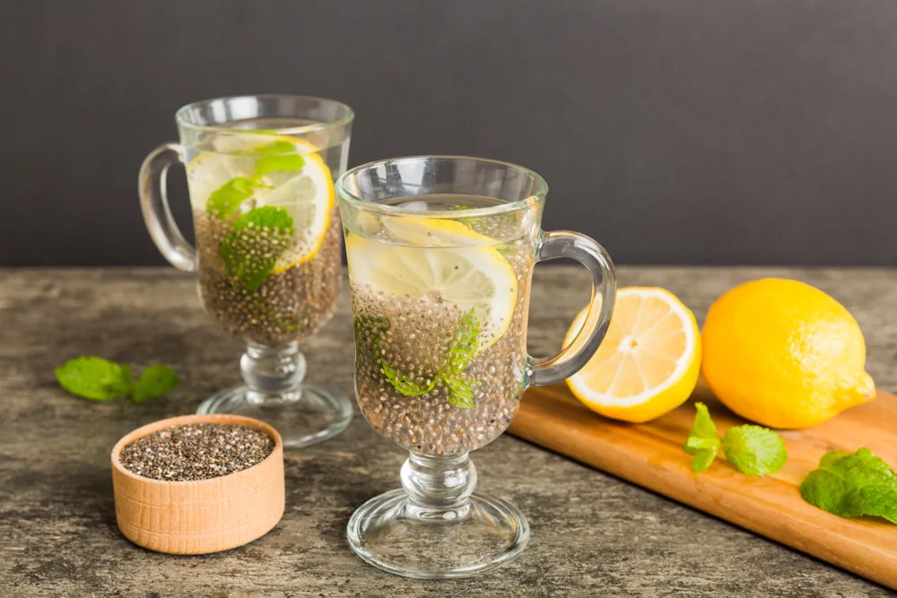 Chia seeds with lime slices