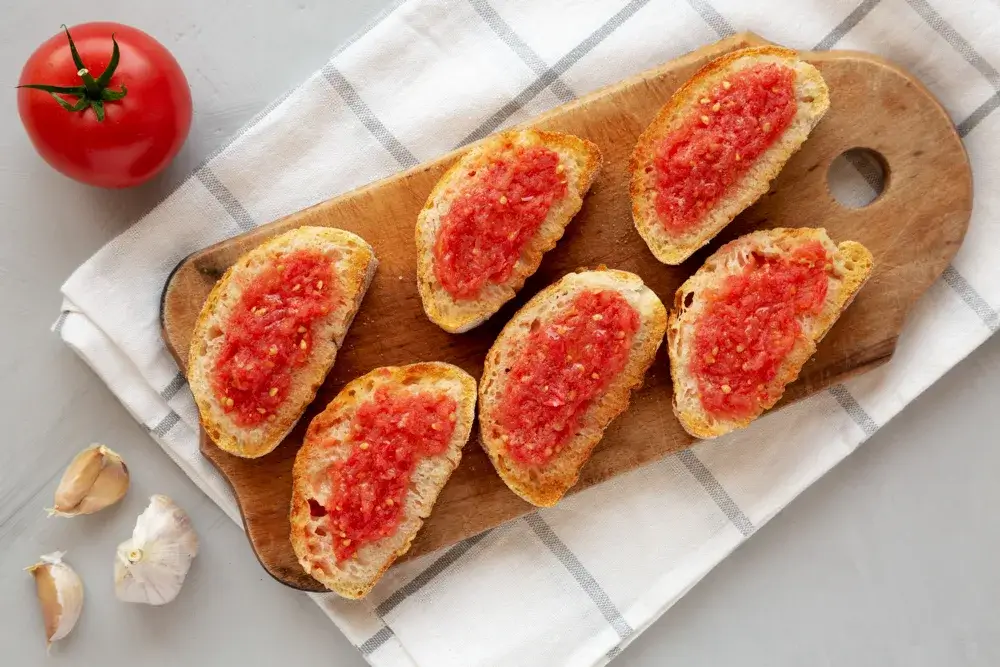 Pan con tomate tomato toast, Mediterranean breakfast ideas