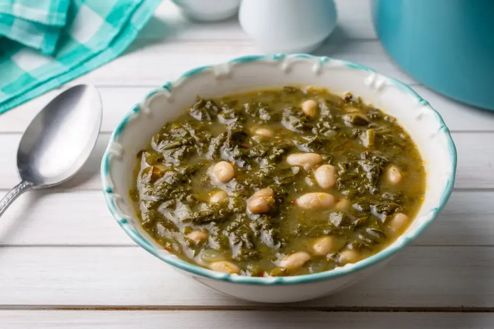 Kale and white bean soup