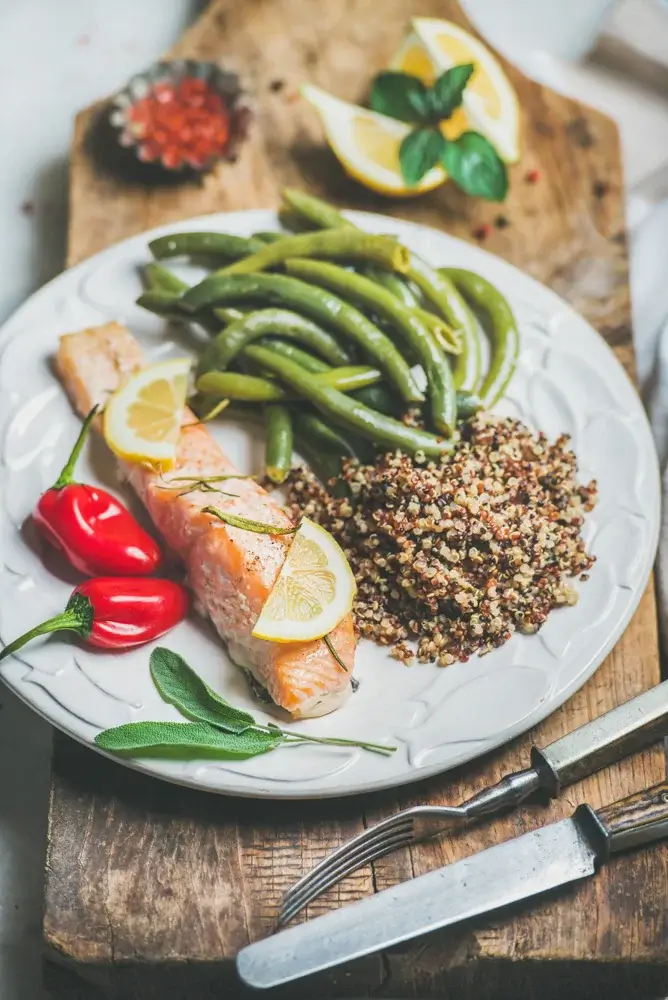 Baked salmon with lemon-garlic green beans and quinoa
