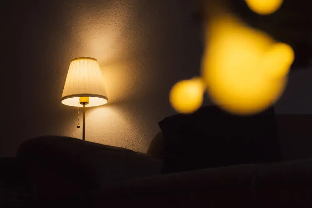 Dim lights
