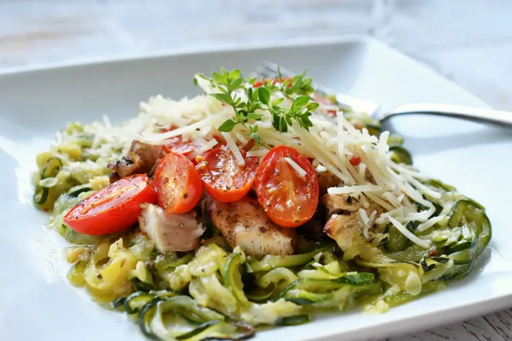 Zucchini Noodle Chicken Alfredo